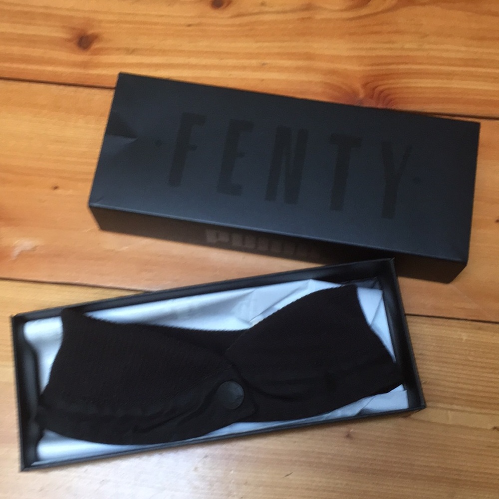 Puma Fenty collegiate collar choker black